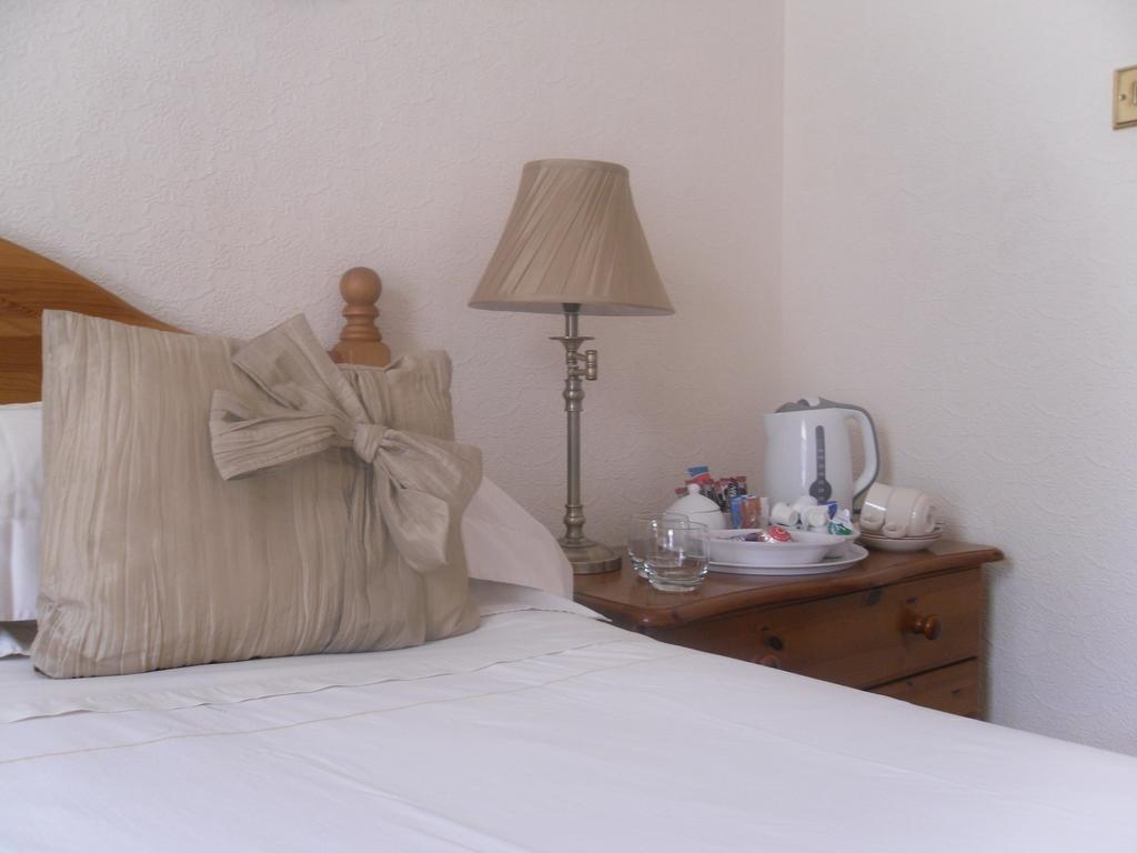 Ardfern Guest House Perth Szoba fotó