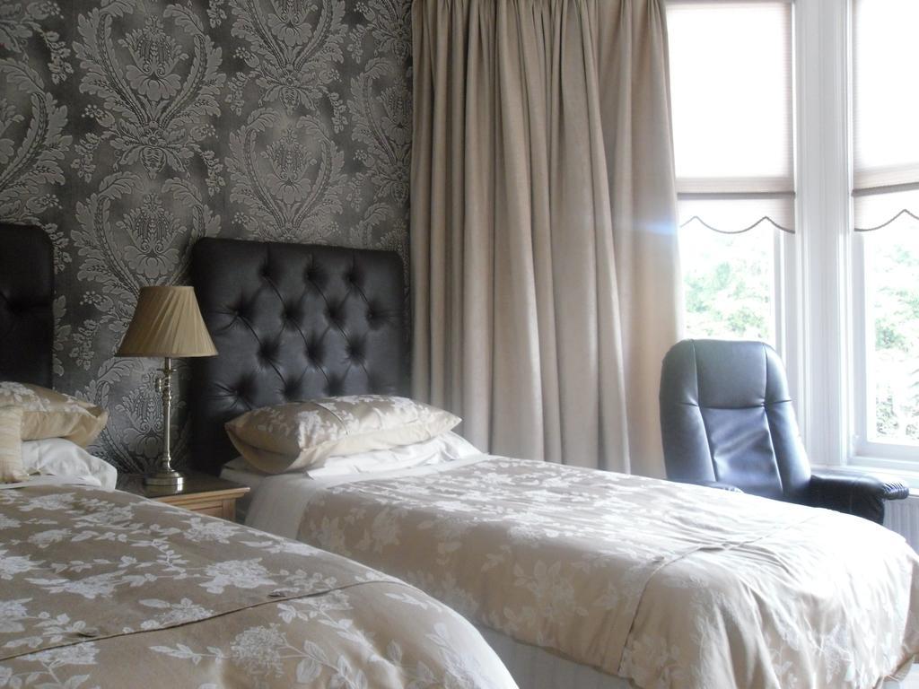Ardfern Guest House Perth Kültér fotó